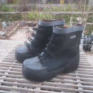 Brand New Dakota Overshoe Waterproof Slip Resistant Rain Boots - Size 11.